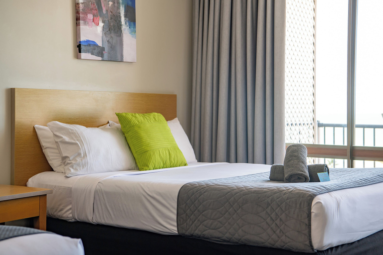 Bedroom 2, Ocean Views 14A, Whitsunday