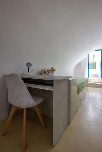 Bedroom, Argyro's Gaia Cozy Traditional Cave, South Aegean