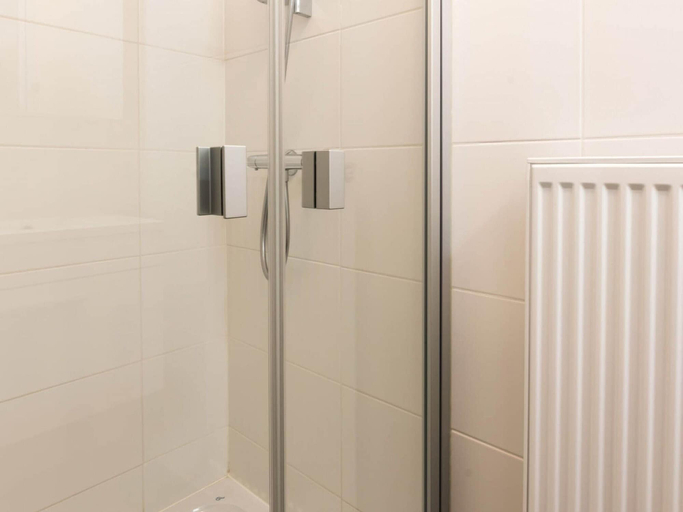 Bathroom 4, Apartment With Sea View and Balcony in Belgium, West-Vlaanderen