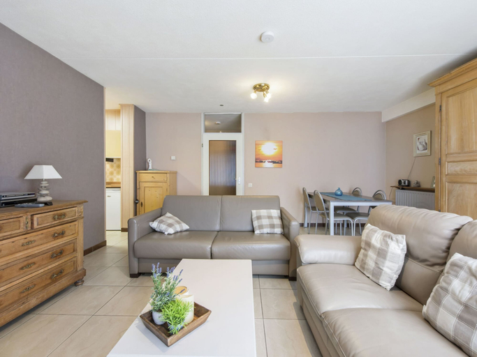 Others 5, Pretty apartment on the casino, West-Vlaanderen