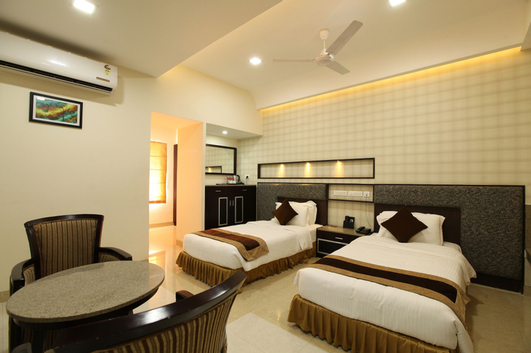 Bedroom 1, Hotel Southern Residency, Kancheepuram