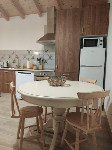 Others 5, Villa Vista, Sesimbra