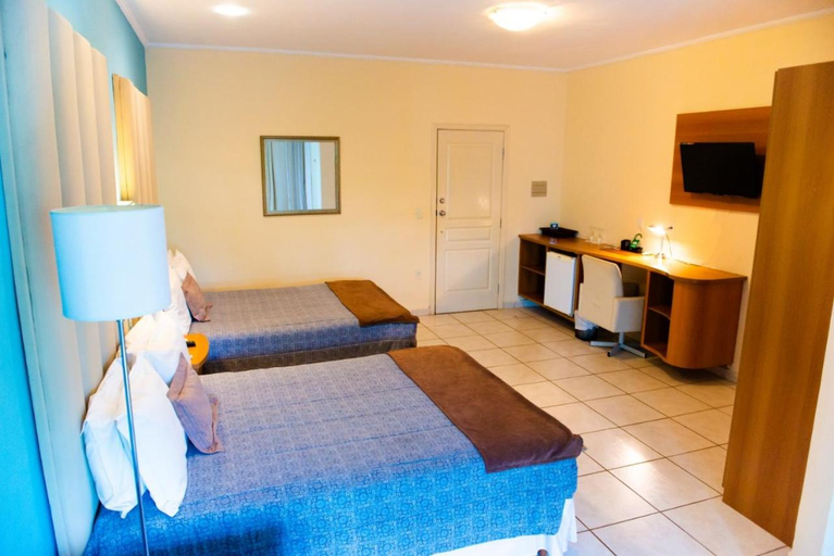 Bedroom 3, La Dolce Villa, Avare