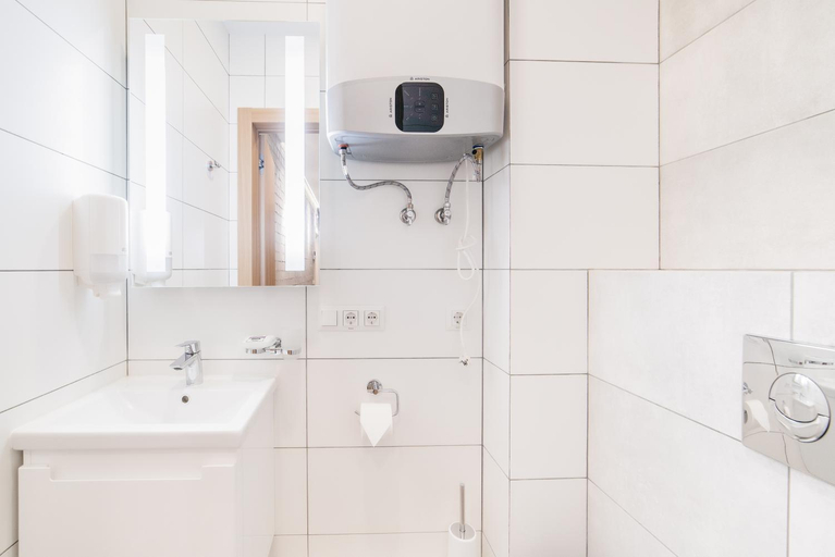 Bathroom 1, Solutel Apartments-33, Bishkek