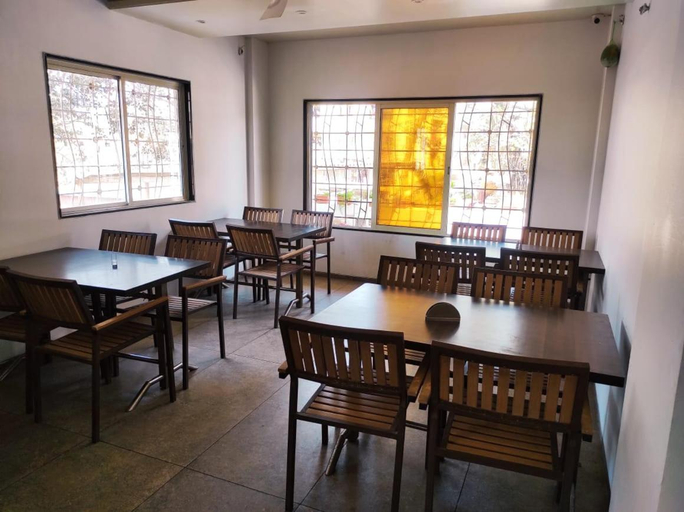 Food & Drinks, Hotel Manasi inn, Satara, Satara