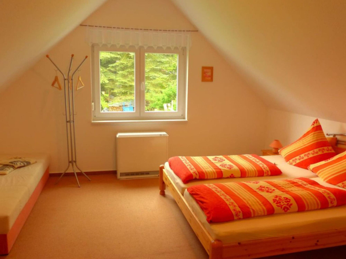 Bedroom 4, Holiday Home Oertel Hausl, Erzgebirgskreis