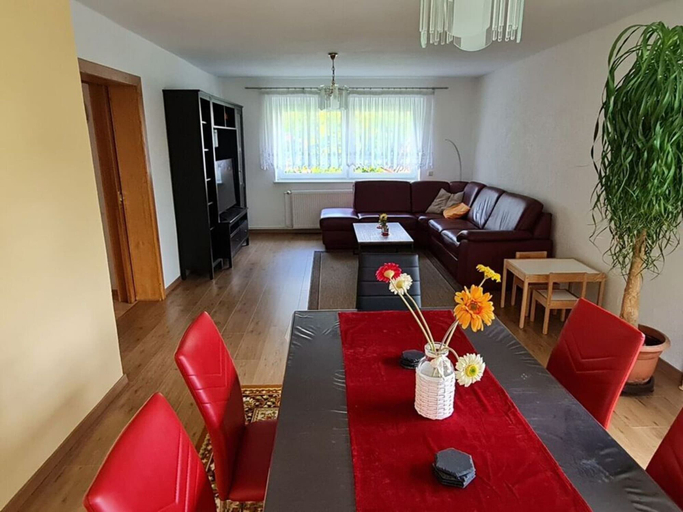 Dining 5, Brauer Modern Retreat, Erzgebirgskreis
