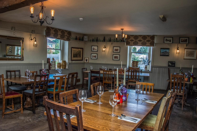 Food & Drinks 3, The George Inn, Wiltshire