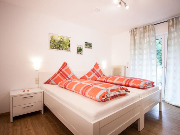 Bedroom 4, The Moselle Gate to Koblenz, Mayen-Koblenz