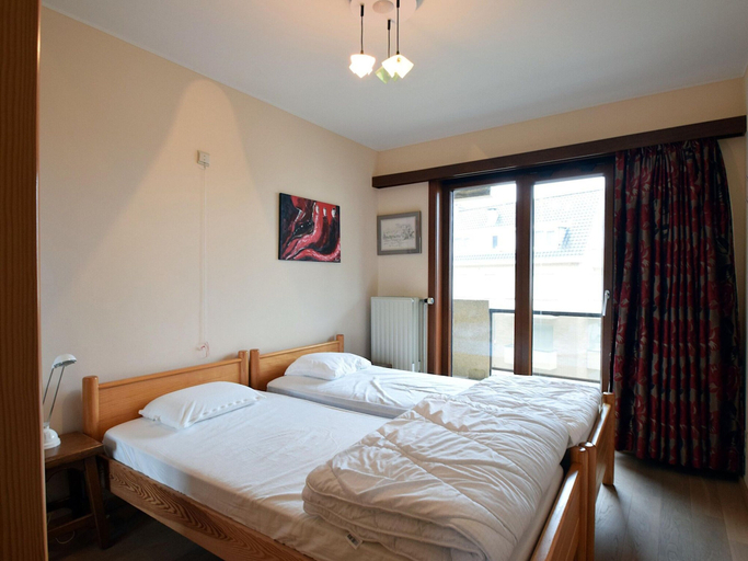 Bedroom 2, Blomme 0202 Exclusive Apartment With sea View, West-Vlaanderen