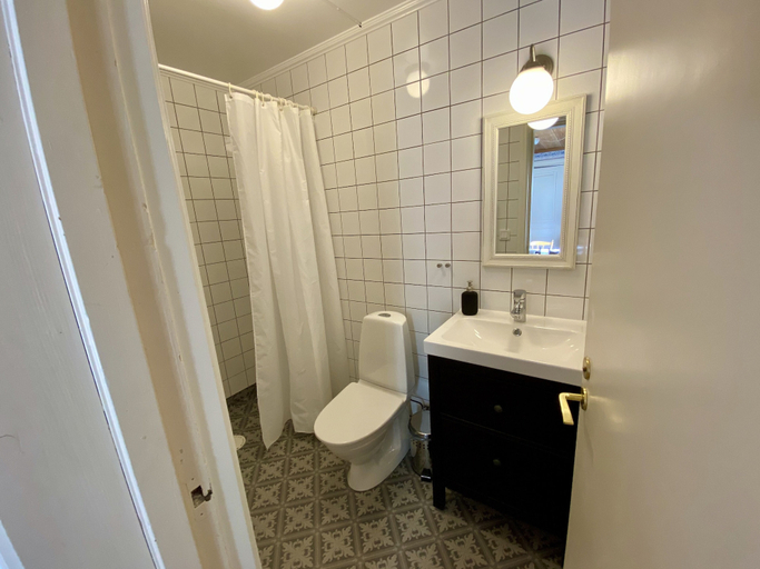 Bathroom 5, Wallby Säteri, Vetlanda