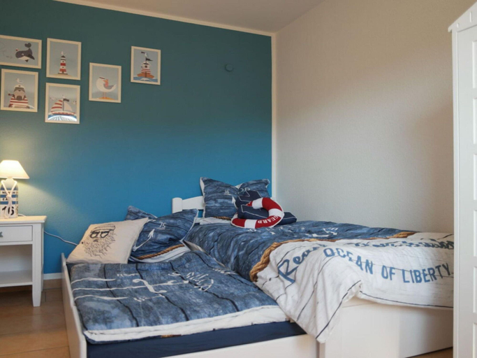 Bedroom 5, Apartment 1 in the Beach Happiness House, Vorpommern-Rügen