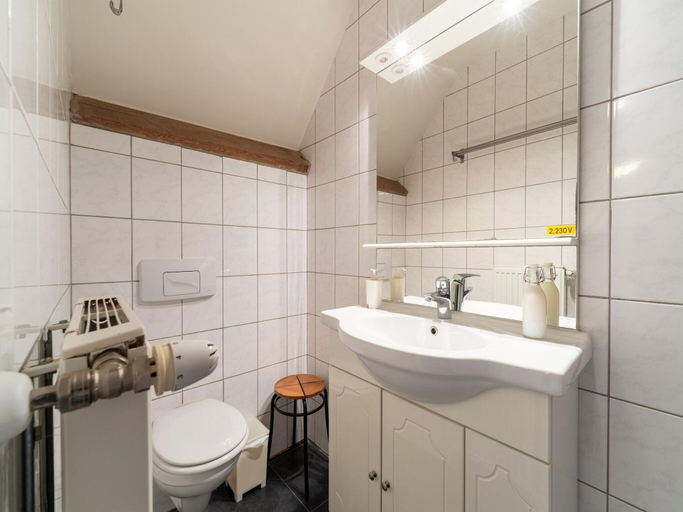Bathroom 3, Comfortable Home for a Group With a Large Garden, West-Vlaanderen
