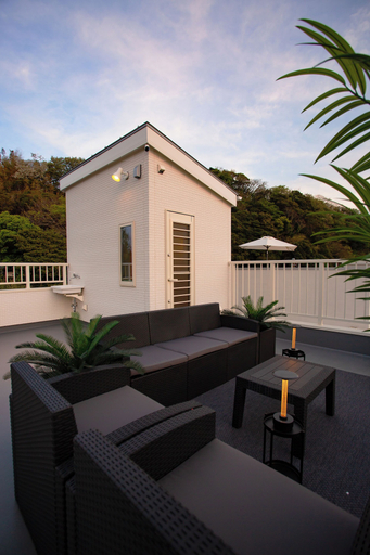Exterior & Views 2, ASHINA BAYFRONT VILLA, Yokosuka