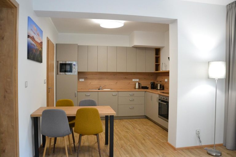 Others 4, Residence Vlcice, Trutnov