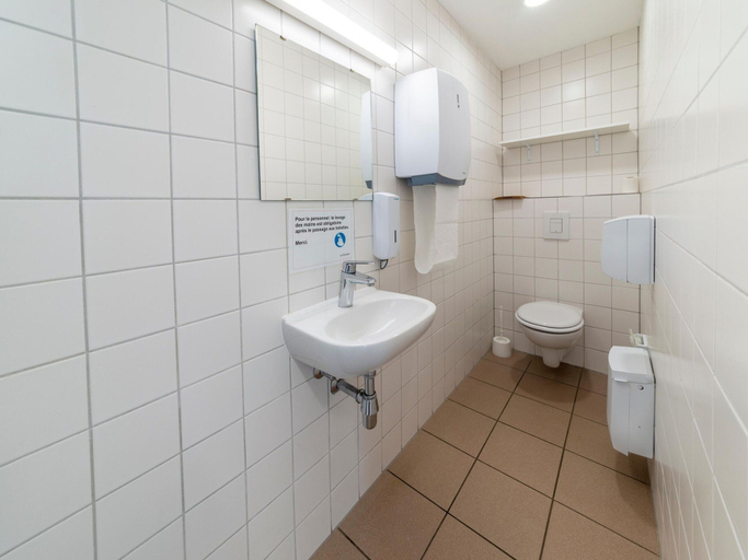 Bathroom 5, Holiday Home in Durbuy Near Adventure Valley, Luxembourg