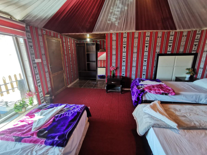 Bedroom 2, Rum Rayan magic camp, Quaira