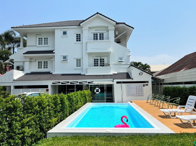 Exterior & Views 2, MINI-ME HUBS - Charm Suites in Old City, Muang Chiang Mai