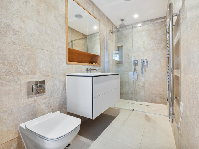 Bathroom 3, Southwark Residences by Aeria Apartments, London