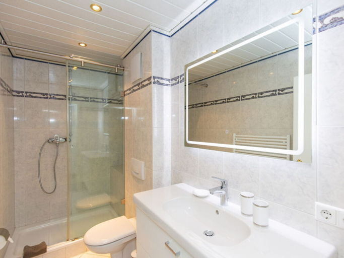 Bathroom, Hoppe 8 Modern Retreat, Nordfriesland