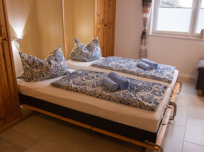 Bedroom 3, Red Sand Modern Retreat, Friesland
