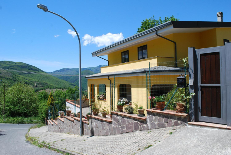 Others 3, B&B del Castagneto, Cosenza