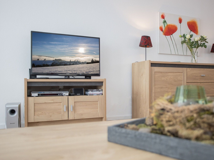 Living room 4, Bright Flat in Neuastenberg With Terrace, Hochsauerlandkreis