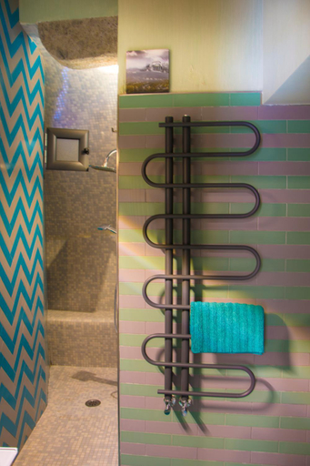 Others 5, Alma Megaris, Napoli