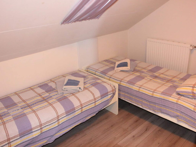 Room 1, Holiday Apartment at the Forest Lake, Heinsberg