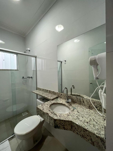 Bathroom, Minas Hotel Unidade Centro, Mariana