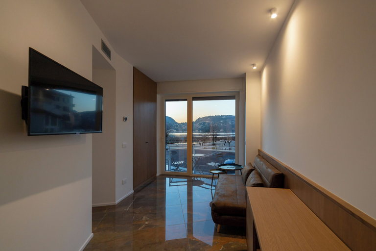 Others 4, Le Stanze del Lago Lake view, Como