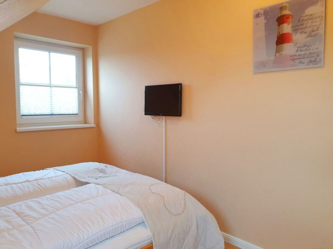 Bedroom 2, Ocean Eleven Modern Retreat, Plön