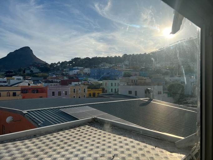 Others 5, M & B Backpackers, City of Cape Town