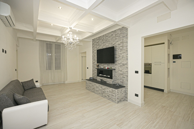 Living area 3, JOIVY Stylish 3-bed flat near the Genoa Aquarium, Genova