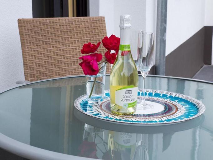 Dining, in the Moselschiefer House, Bernkastel-Wittlich