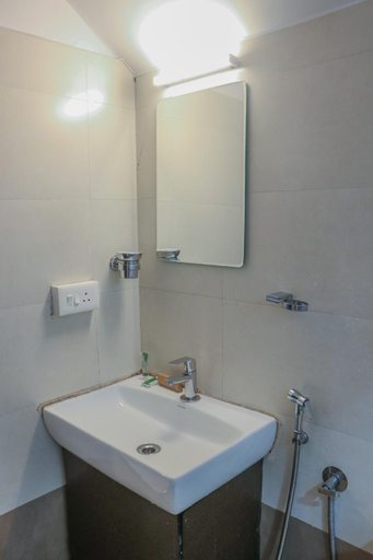 Bathroom 4, Edens Munnar, Idukki