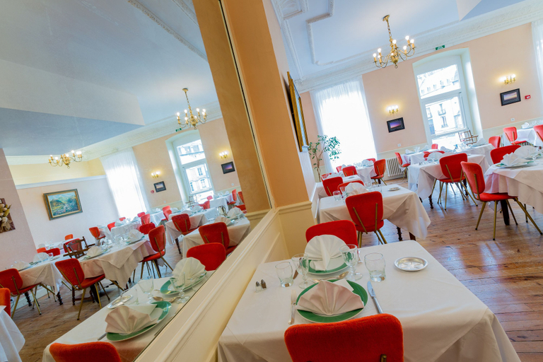 Food & Drinks 5, Le Parc des Fées, Puy-de-Dôme