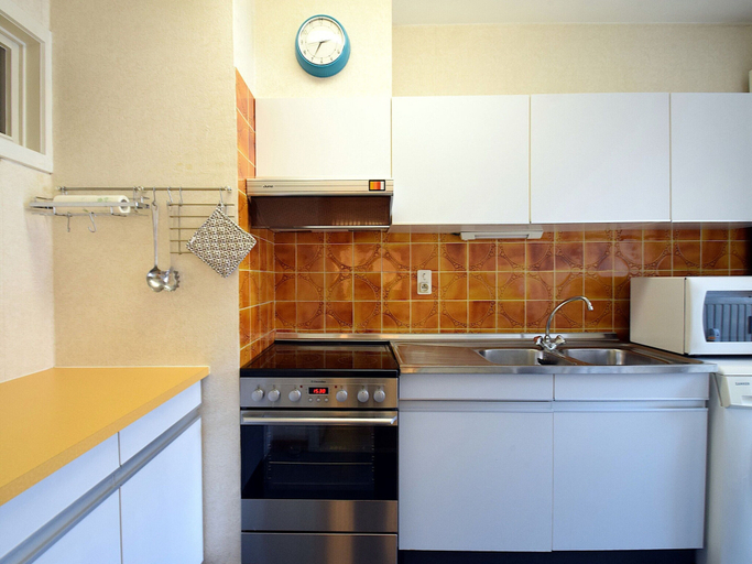 Others 5, Apartment in De Haan Near the Beach, West-Vlaanderen
