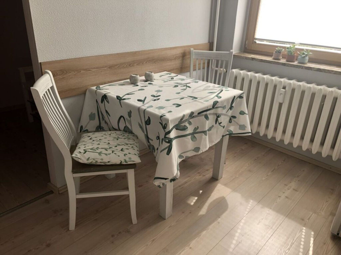 Dining, Holiday Apartment at the Gondola Pond, Vogtlandkreis