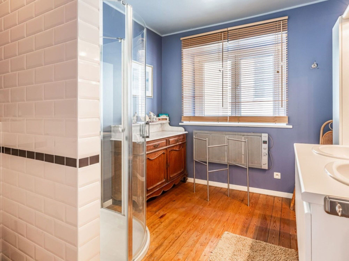 Bathroom 4, Villa Near De Panne Beach With Sea Views, West-Vlaanderen
