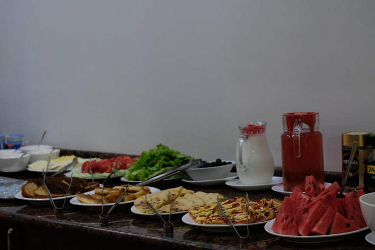 Food & Drinks 5, Eiffel Hotel, Batumi