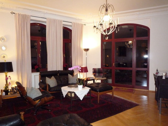 Others 3, Charming Apartment in Radebeul, Meißen