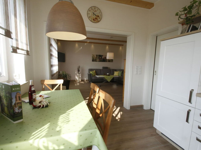 Dining, Tasteful Apartment in Burg, Spree-Neiße