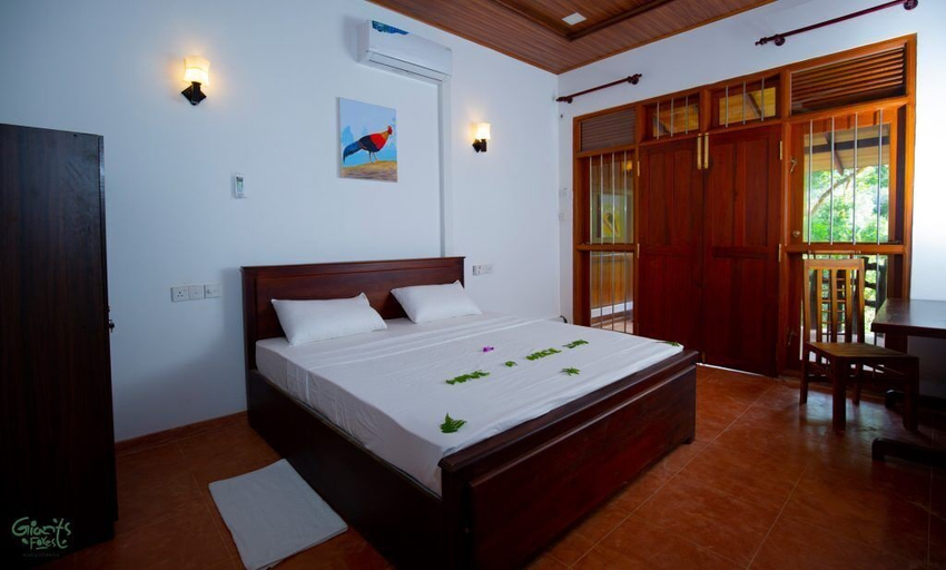 Bedroom 3, Giant's Forest, Kalawana
