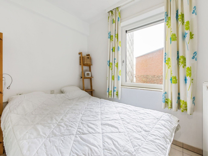 Room 4, Fiesole 201 Very Centrally Located in Koksijde, West-Vlaanderen