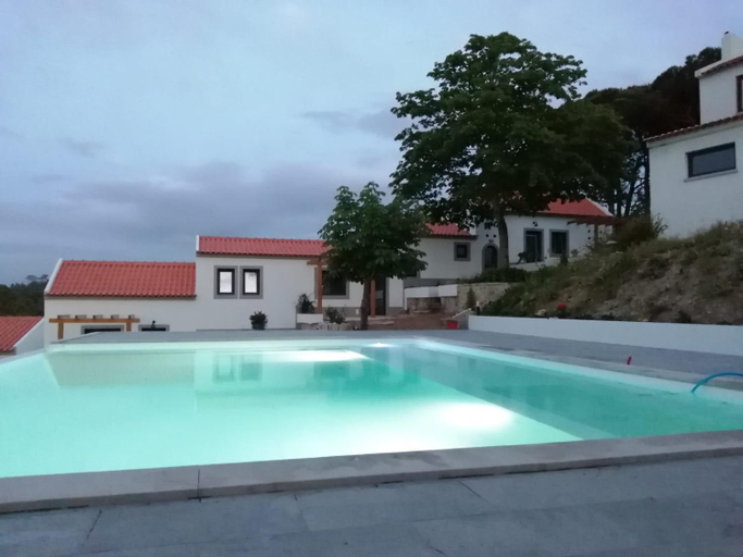Others 3, Villa Vista, Sesimbra