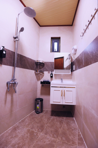 Bathroom 5, Candy Villa Homestay Prenn, Đức Trọng