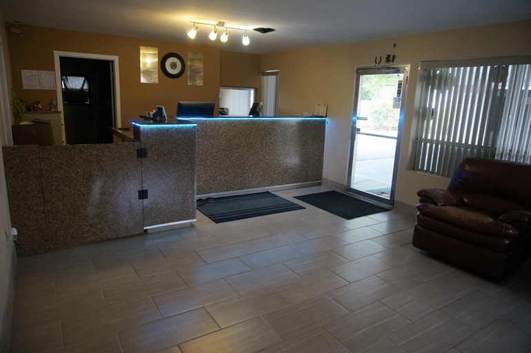 Public Area 2, Budget Inn Malvern, Hot Spring
