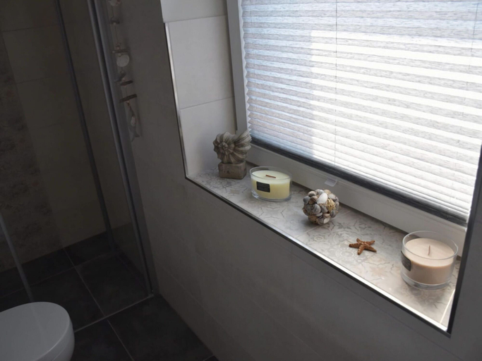 Bathroom 4, Beach Apartment in Schleswig-holstein, Dithmarschen