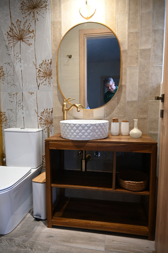 Bathroom 2, Vivis Hub, Ionian Islands